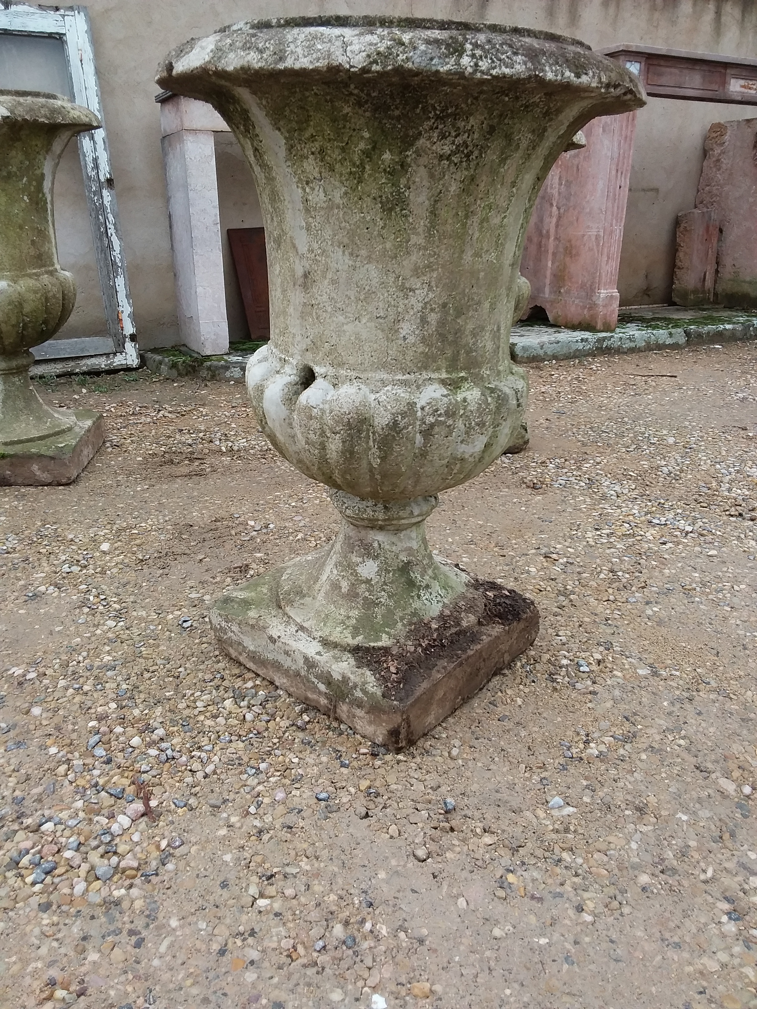 MÉDICIS ANCIEN PIERRE reconstituée /vase jardin ancien/extérieur